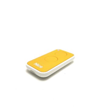 Télécommande Nice INTI2Y jaune miniaturisée – 2 canaux – Fréquence 433Mhz. Programmation simple permettant la gestion de tous les automatismes.